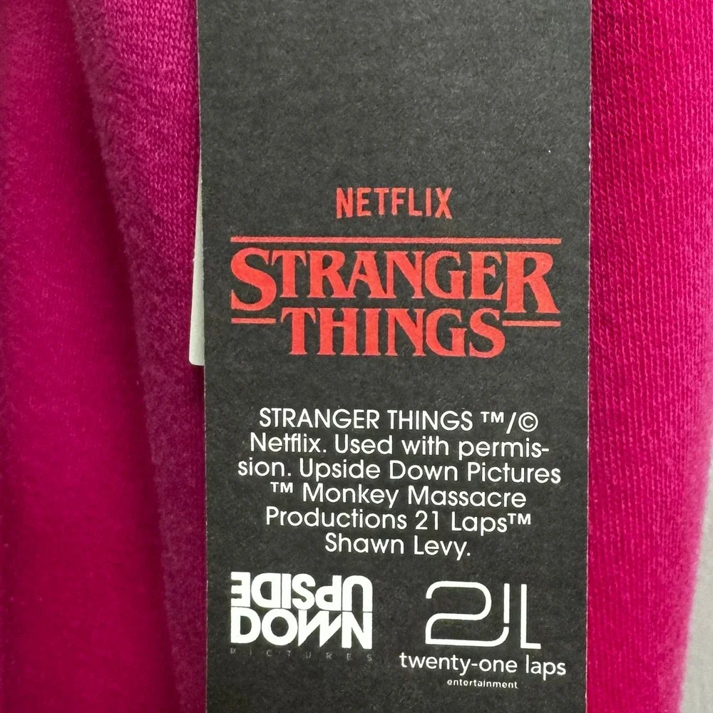 Stranger Things "Beam Me Up, This Place Sucks" Sweatshirt, Size L, Pink -‎ NWT!! - Picture 4 of 7